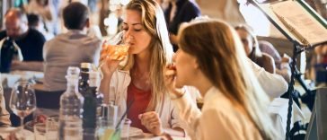 uit eten met collega