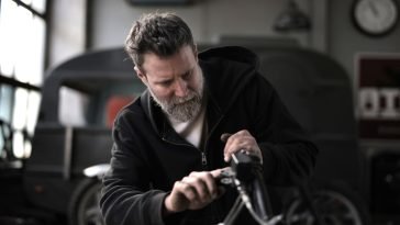 Wat is een tandriemaandrijving